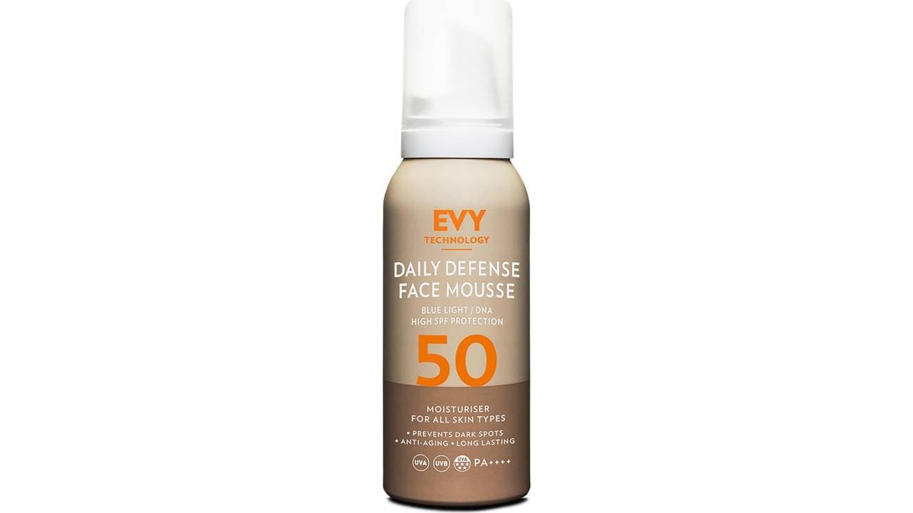 EVY Daily Defence Face Mousse SPF50 PA++++