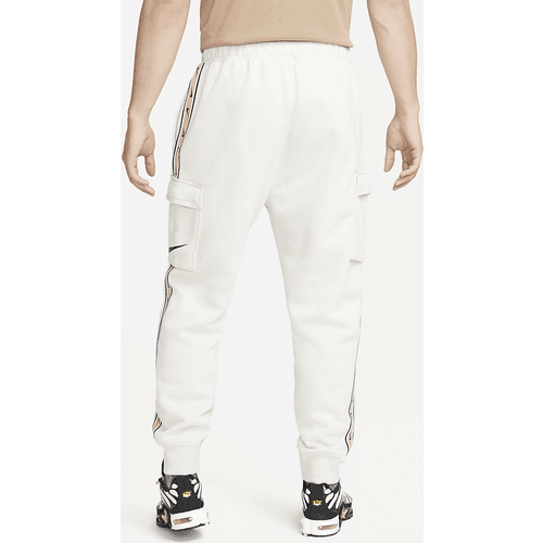 Nike Sportswear Repeat Men's Fleece Cargo Pants